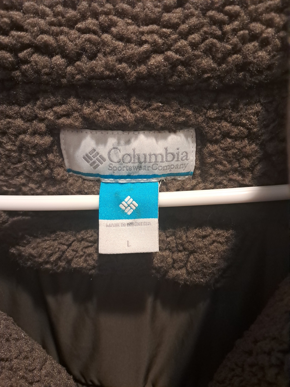 Columbia Women’s Dark Brown Sherpa Teddy Jacket - Picture 7 of 7